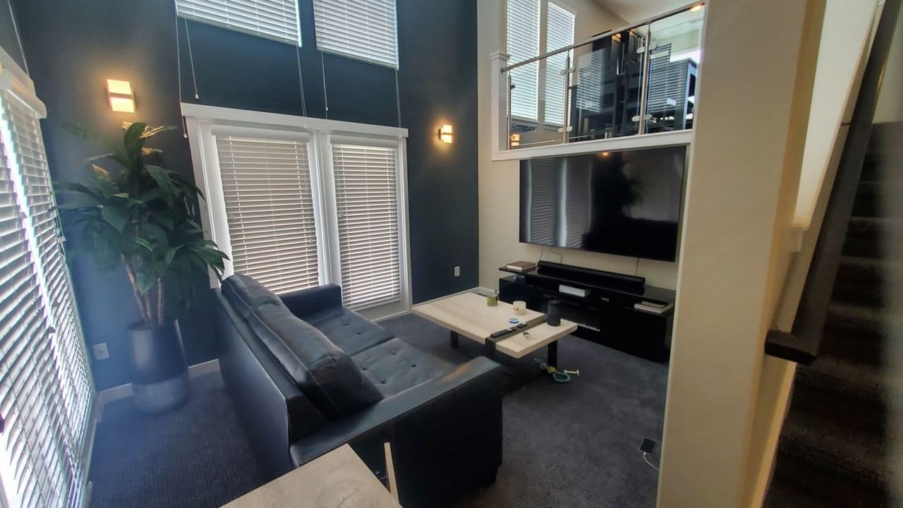 4588 W South Jordan Pkwy - Photo 4 of 23