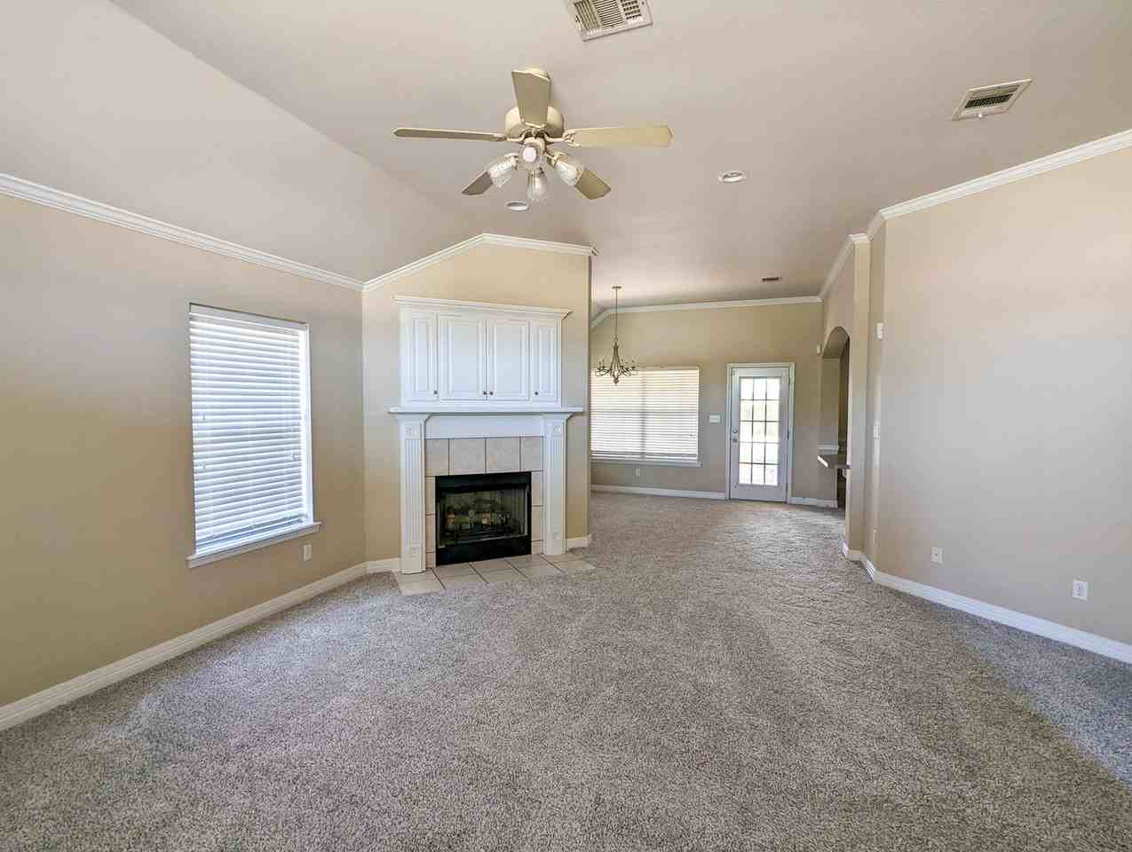 2518 Brookhaven Dr - Photo 2 of 12
