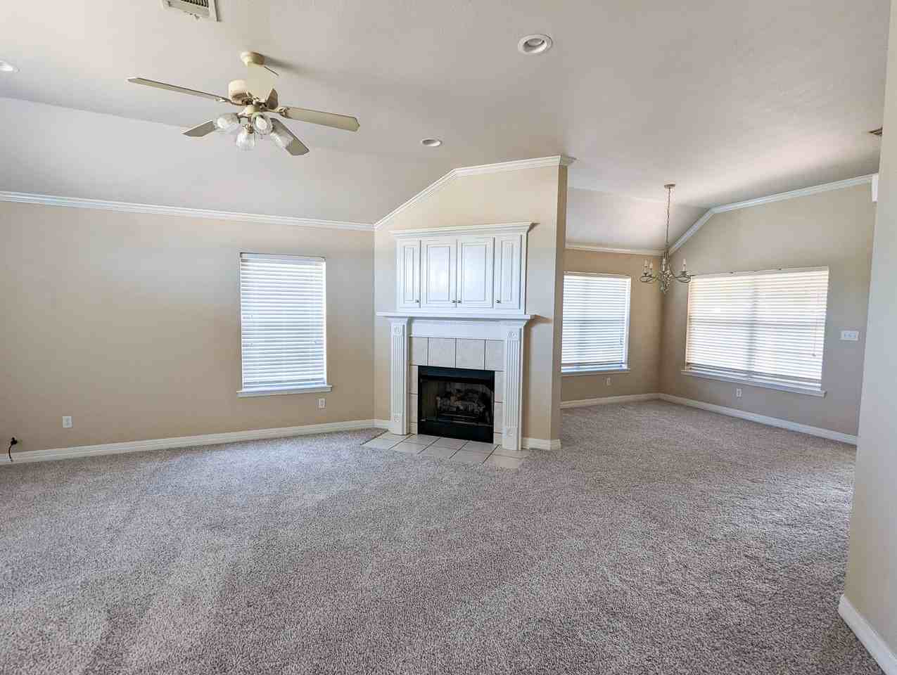2518 Brookhaven Dr - Photo 3 of 12