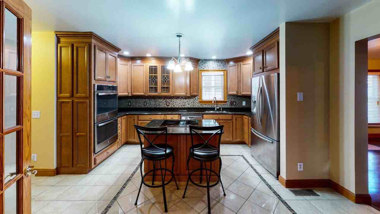 1578 Ella T. Grasso Boulevard - Photo 2 of 34