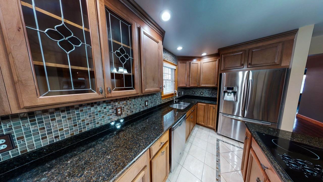 1578 Ella T. Grasso Boulevard - Photo 4 of 34