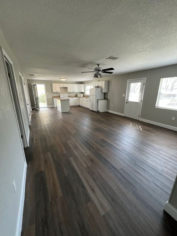 1014 W Marjorie St - Photo 3 of 18