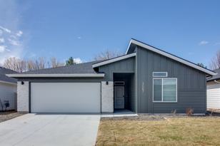 3067 S Green Forest Way  