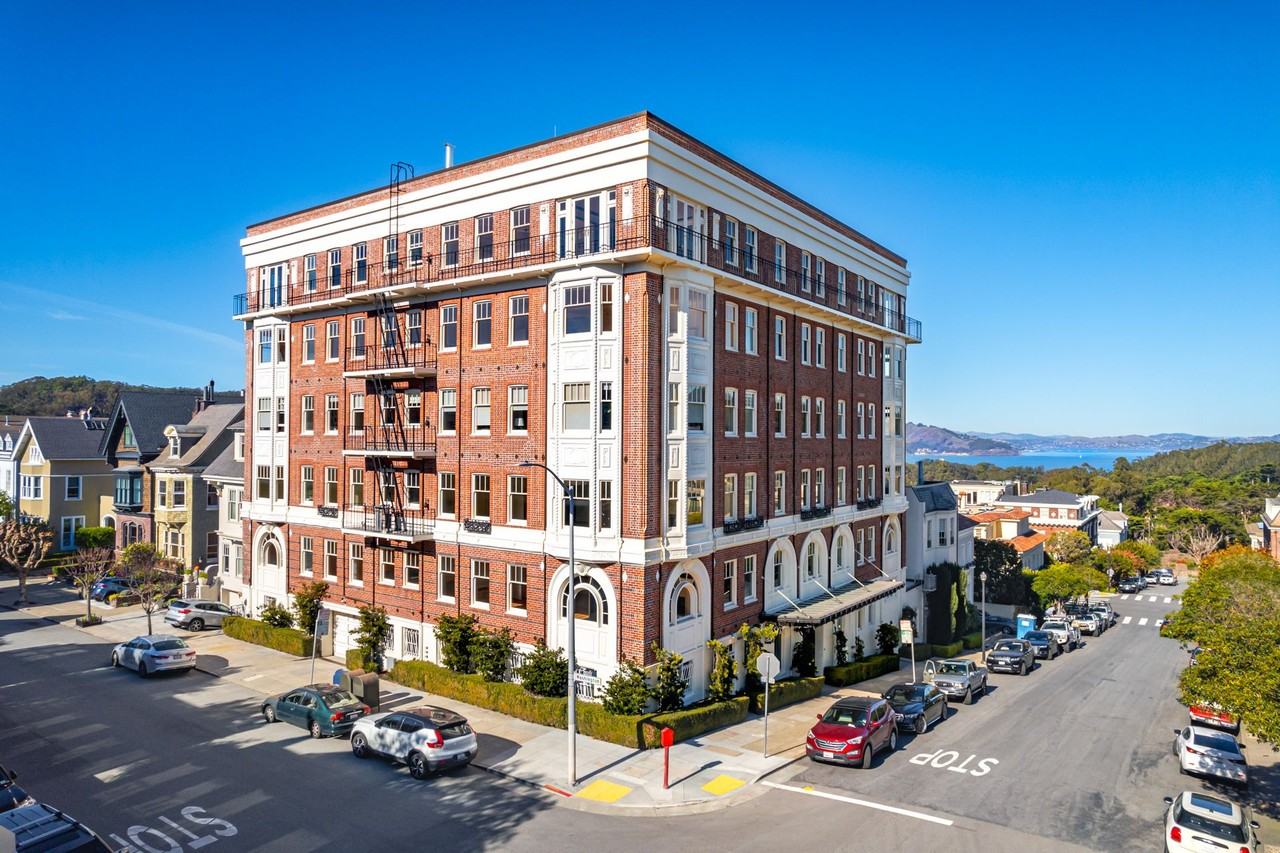 145 Laurel Street (1111r) - Photo 2 of 6