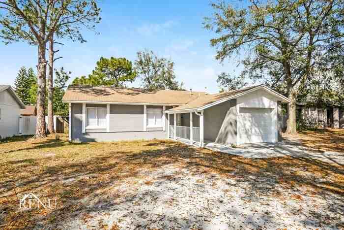 3275 Shady Willow Dr - Photo 2 of 18
