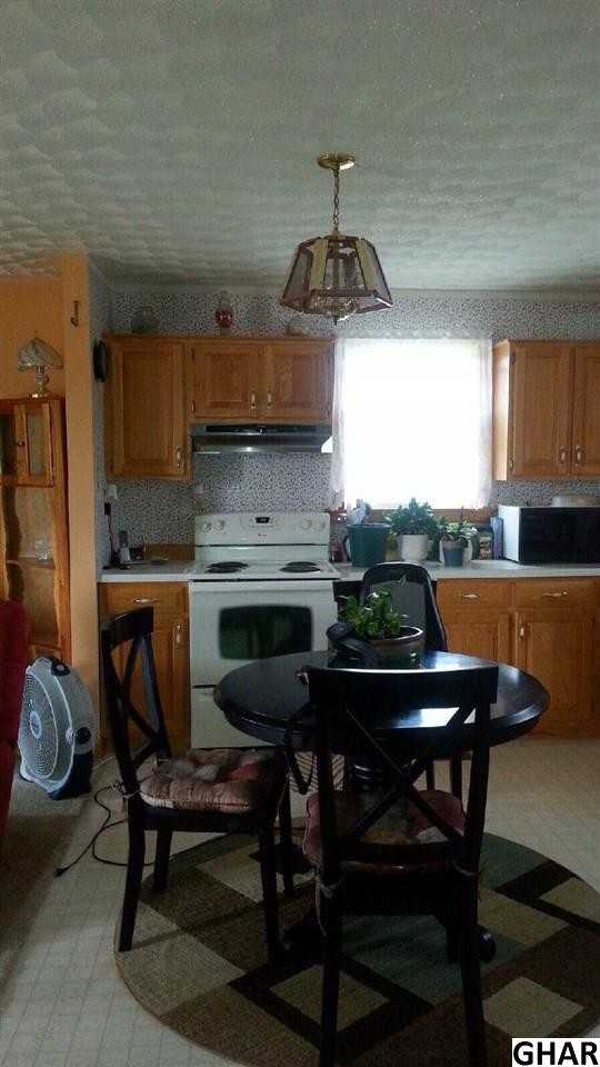 197 Pontius Ln - Photo 3 of 9