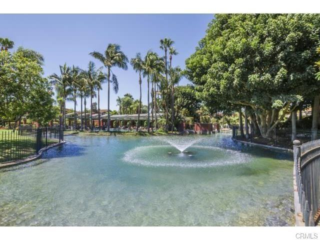 18 Dover Pl - Photo 2 of 15