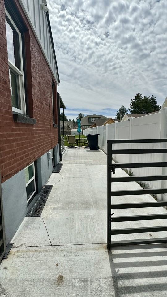 1940 E Spring Ln #BS - Photo 5 of 28