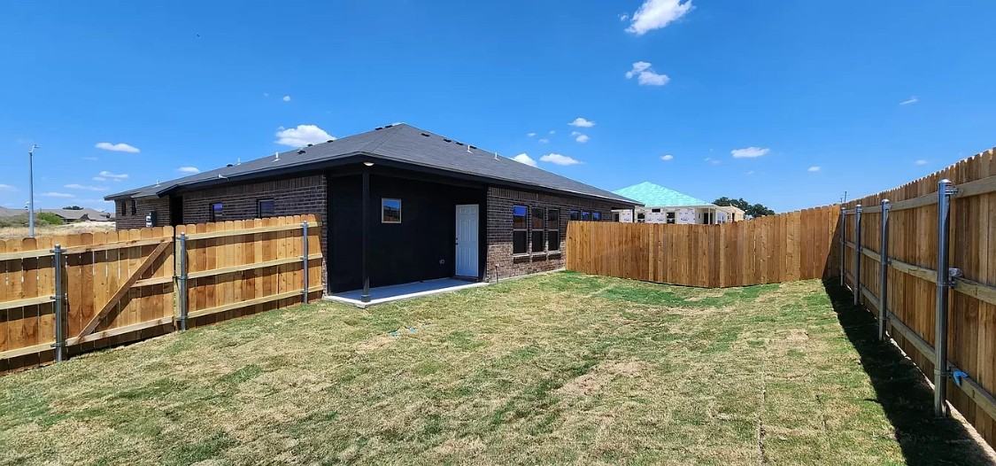 5413 Rose Garden Loop #B - Photo 4 of 24