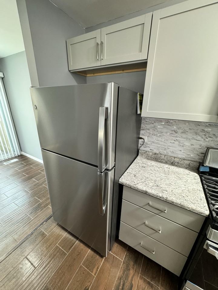 5537 Allemong Dr #5537 - Photo 3 of 10