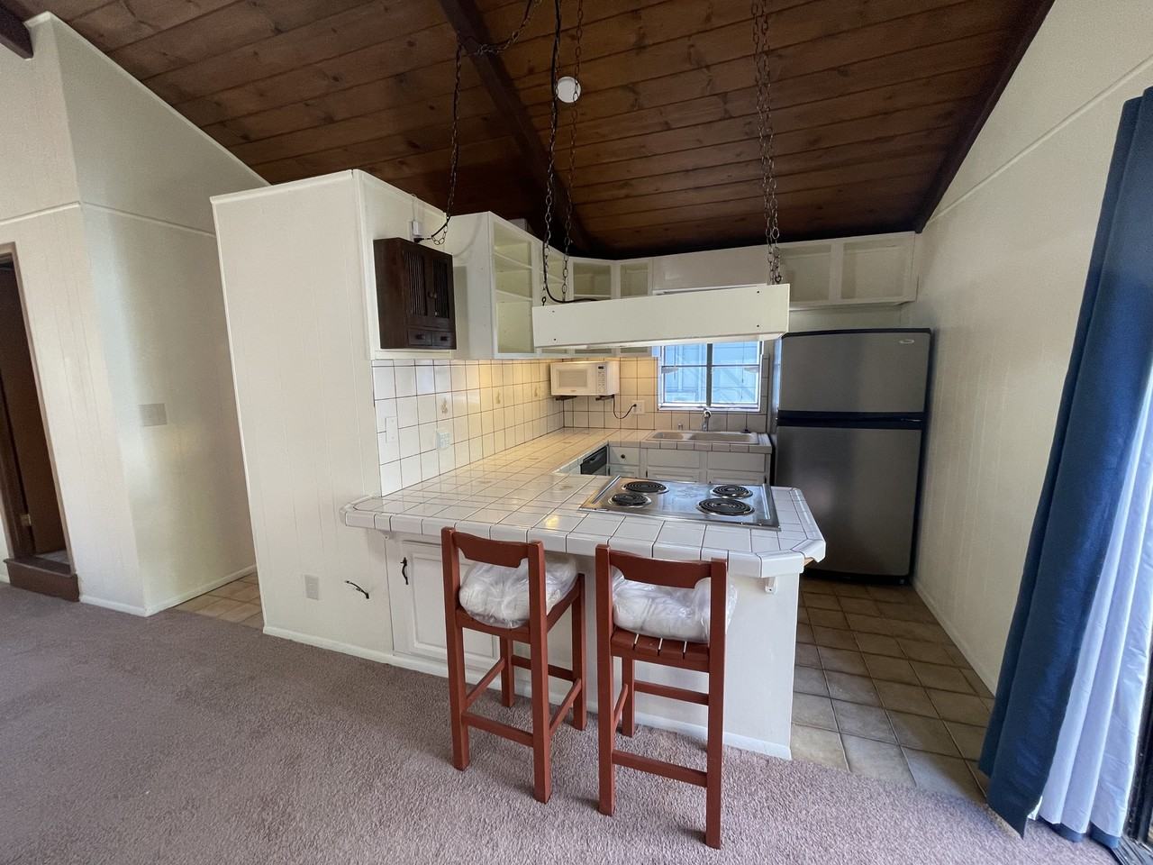 1370 Mariposa St - Photo 3 of 10