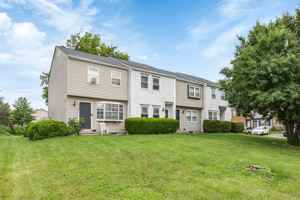 featured image of 2588 Sandbury Blvd #2588