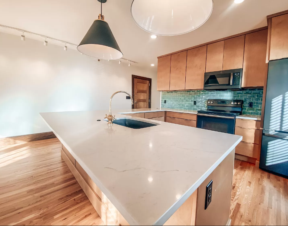 1423 East Cherry Street #201 - Photo 4 of 7