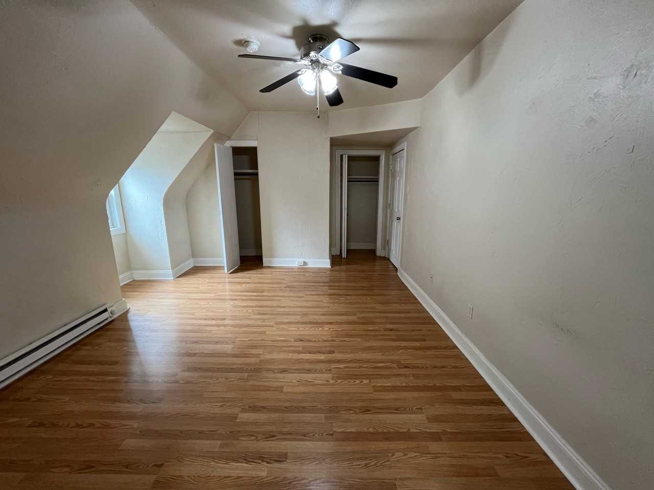 217 Stratford Ave #5 - Photo 5 of 18