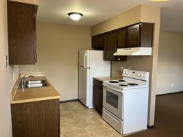 featured image of 542 136th Ave #4