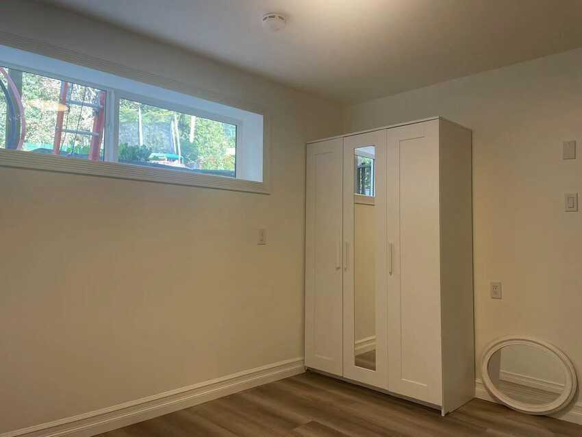 8385 Nelson Avenue - Photo 2 of 14