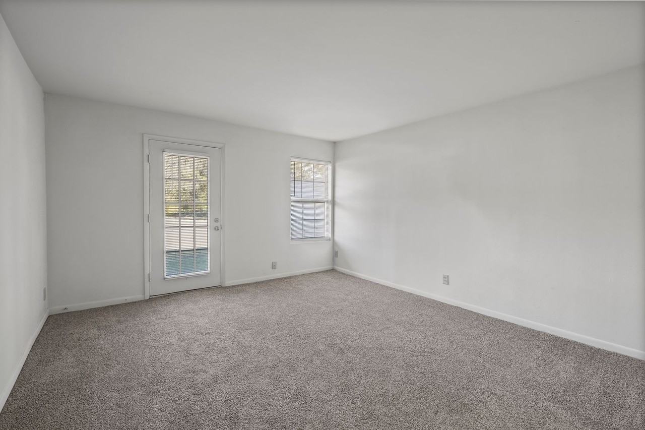 The Landings at Red Rock - Photo 6 of 25