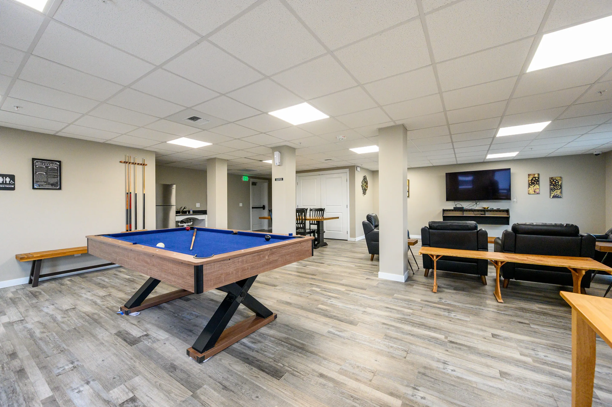 3805 Elwood Avenue - Photo 6 of 23