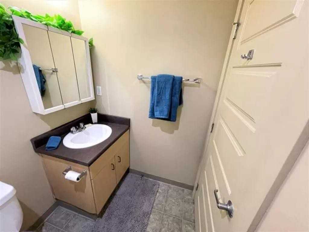 212 Alaskan Way S - Photo 6 of 8