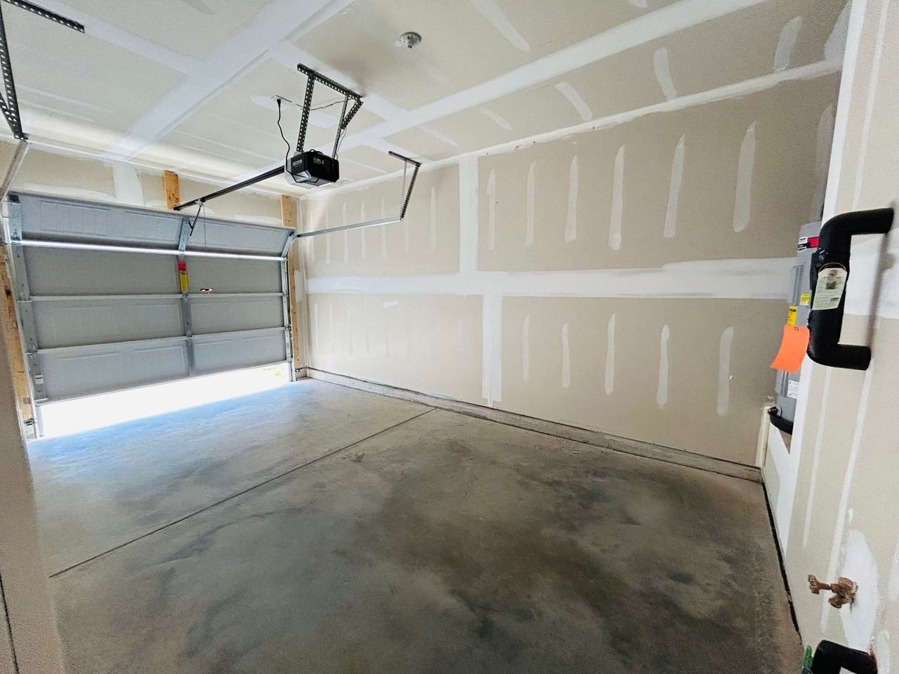 4036 Beckton Trl - Photo 4 of 29