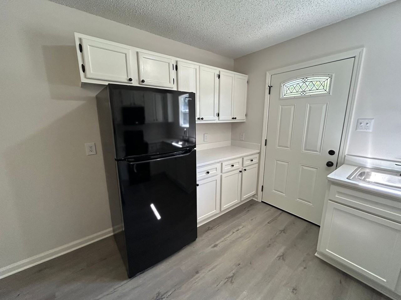 1154 S Washington Ave - Photo 5 of 10