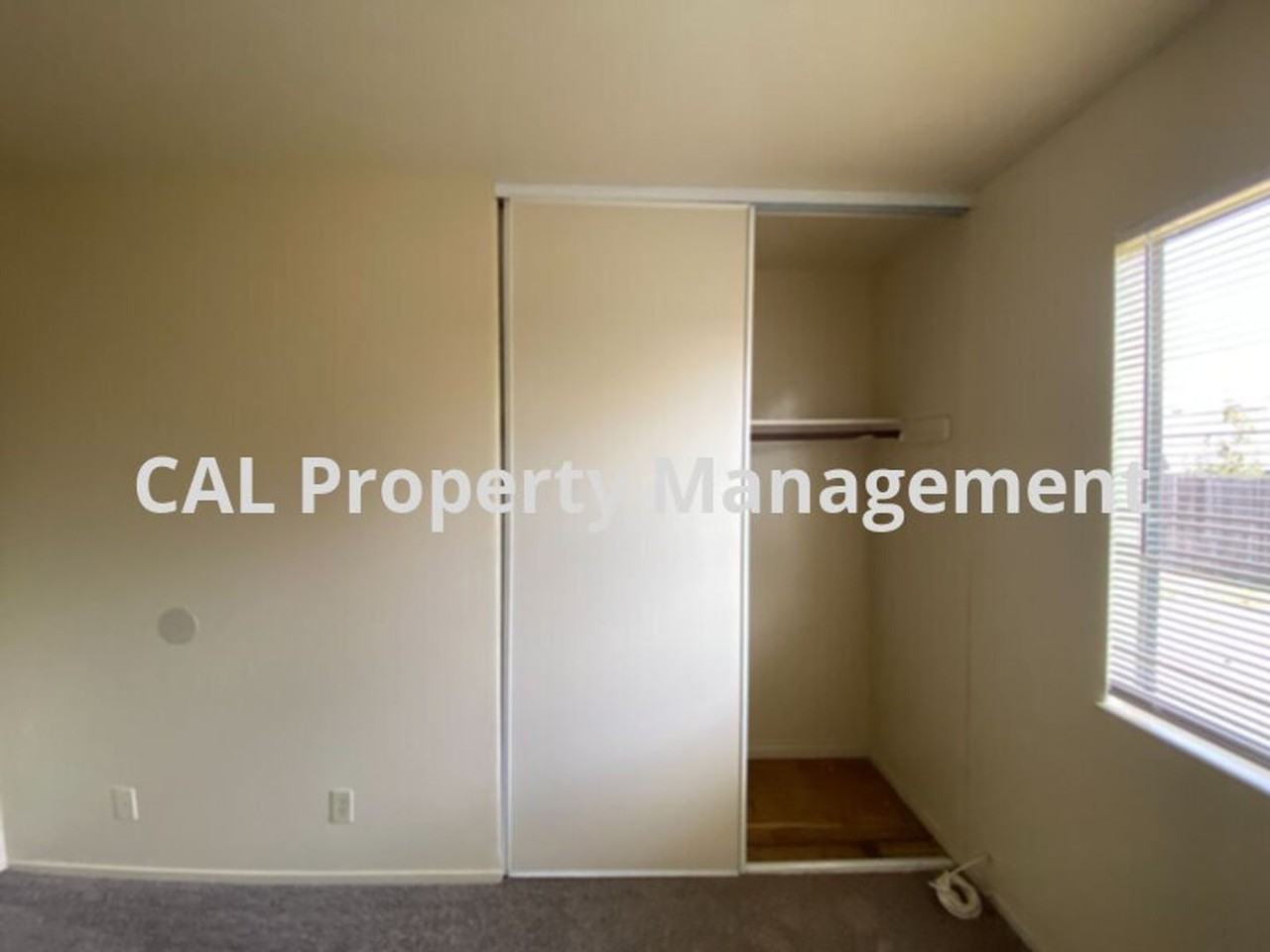 1608 Ukiah Way - Photo 5 of 15