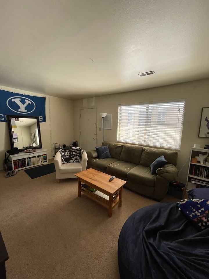 627 N 600 W #11 - Photo 2 of 11