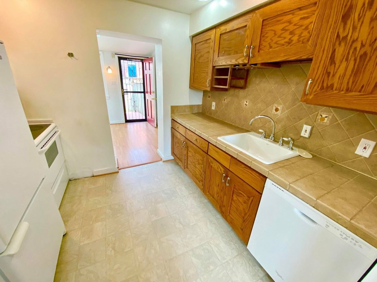 666 Melvin Dr - Photo 6 of 19