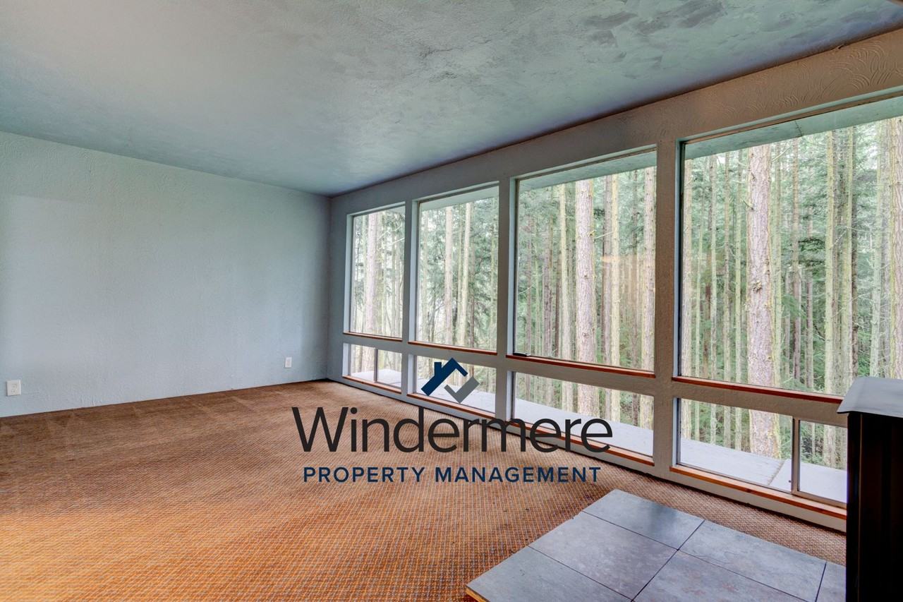 523 Hill Valley Dr - Photo 4 of 20