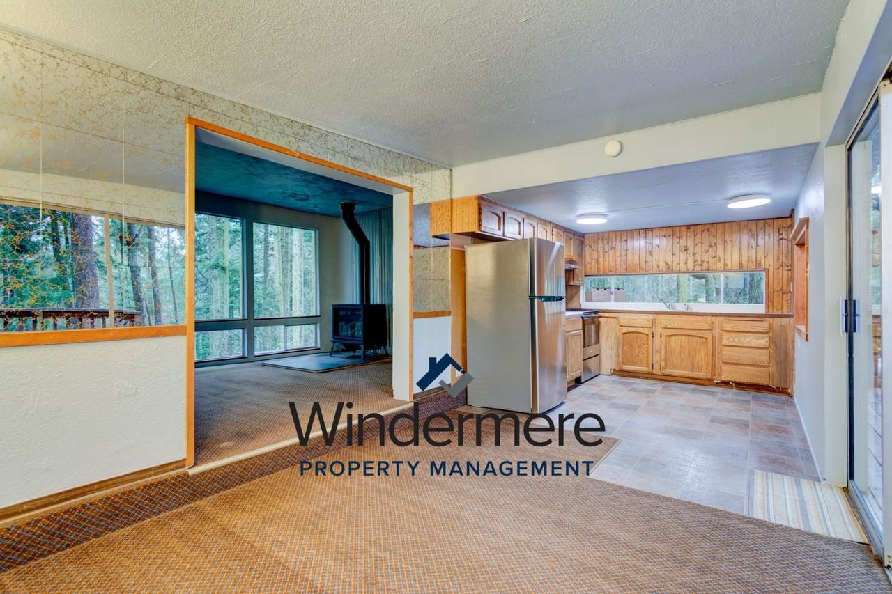 523 Hill Valley Dr - Photo 6 of 20