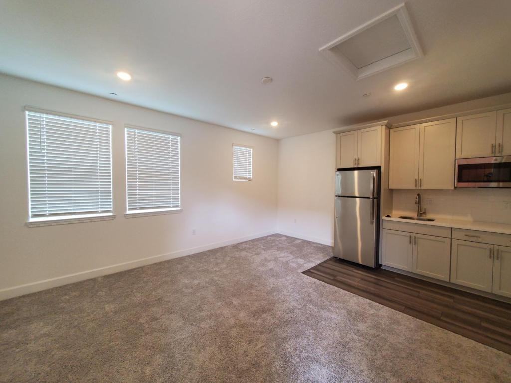 4206 Bellwether Way - Photo 7 of 19