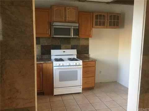 43611 Stanridge Ave - Photo 5 of 8