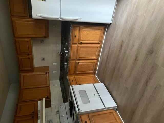 2514 Nw 21st St - Photo 4 of 7