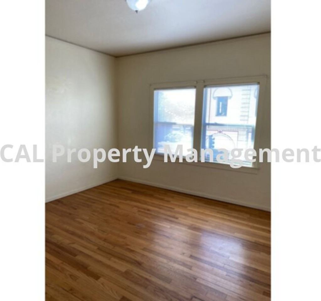 AME - 247 SALINAS ST. - Photo 2 of 5