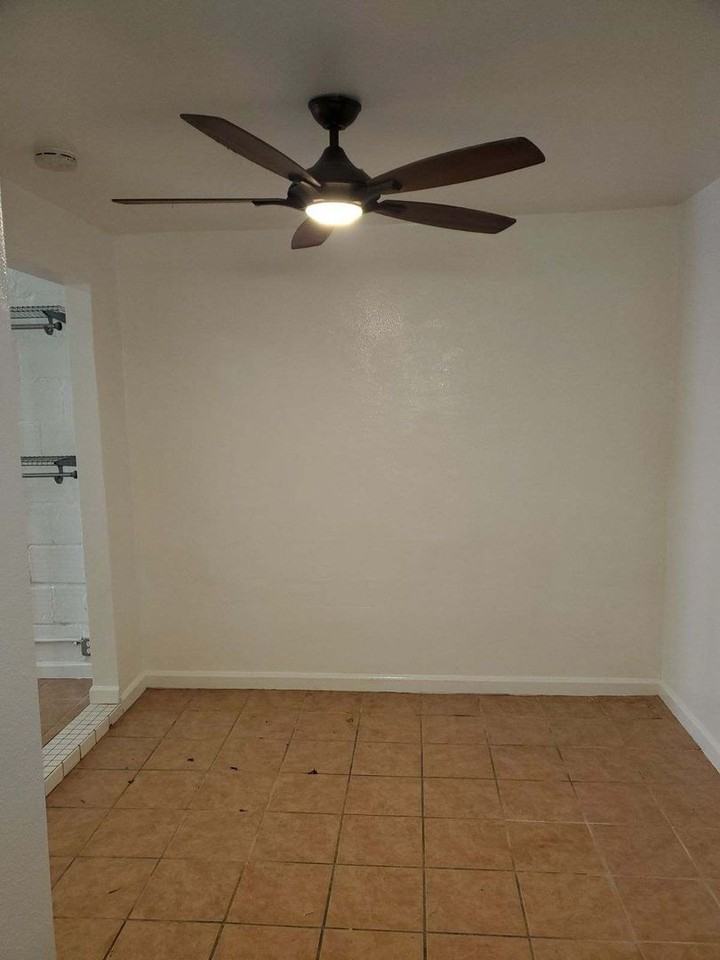 Olive Ave - Photo 2 of 13