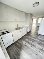 featured image of 910 Birch St