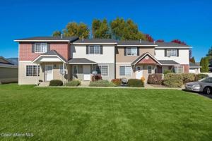 featured image of 6201 W Trestle St