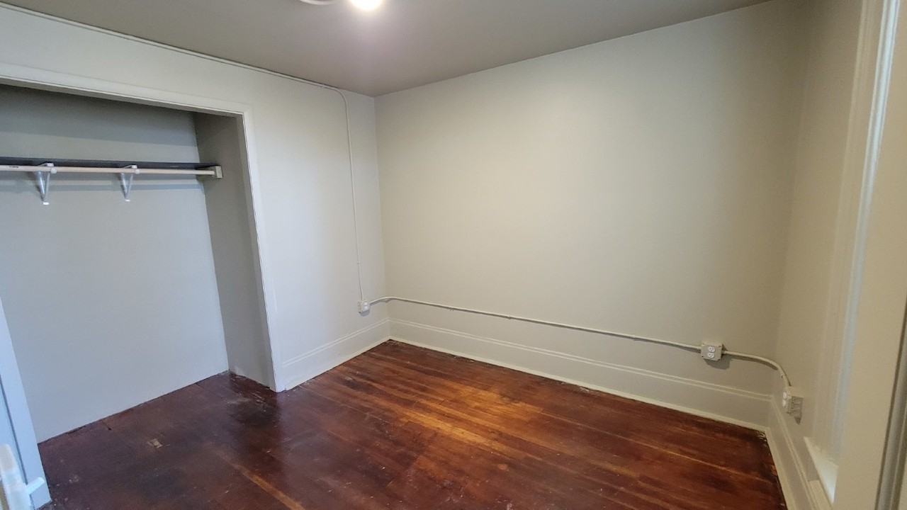 2327 4th St - Photo 7 of 19