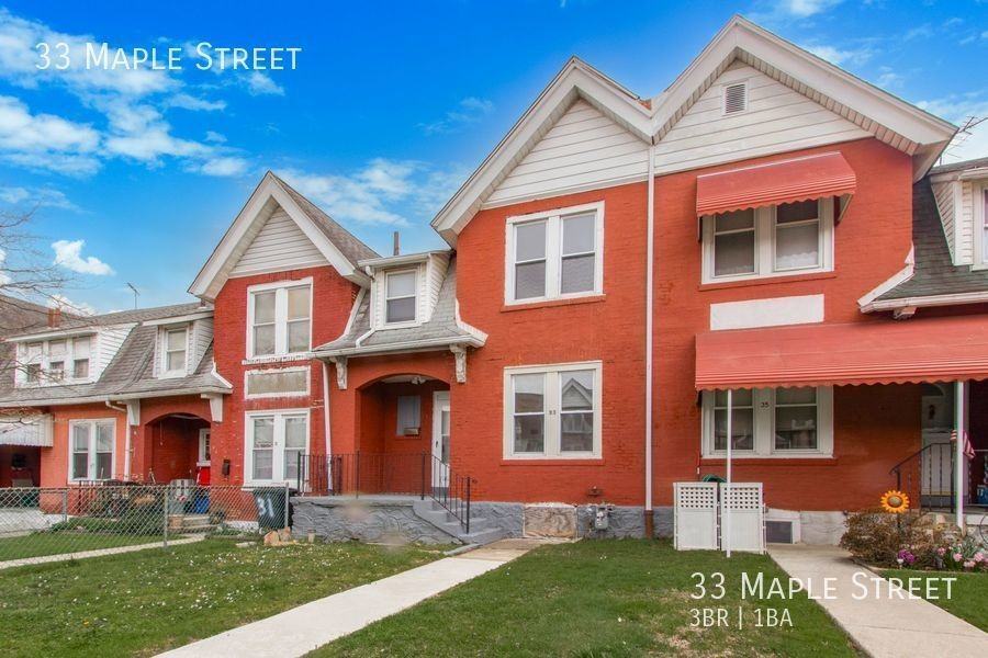 33 Maple St - Photo 2 of 24