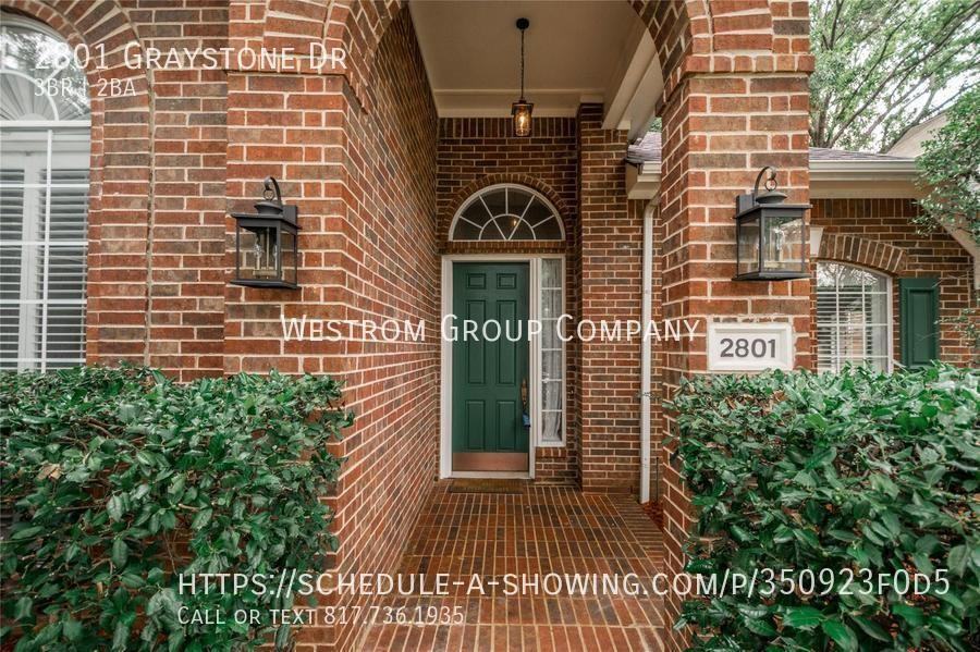 2801 Graystone Dr - Photo 3 of 44