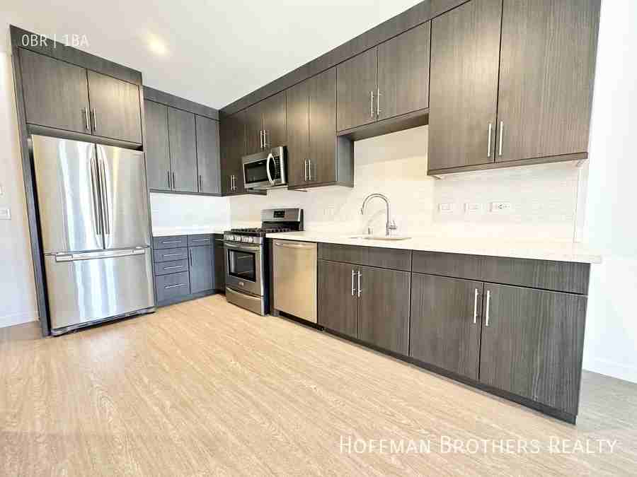 11403 Chandler Blvd #310 - Photo 3 of 19