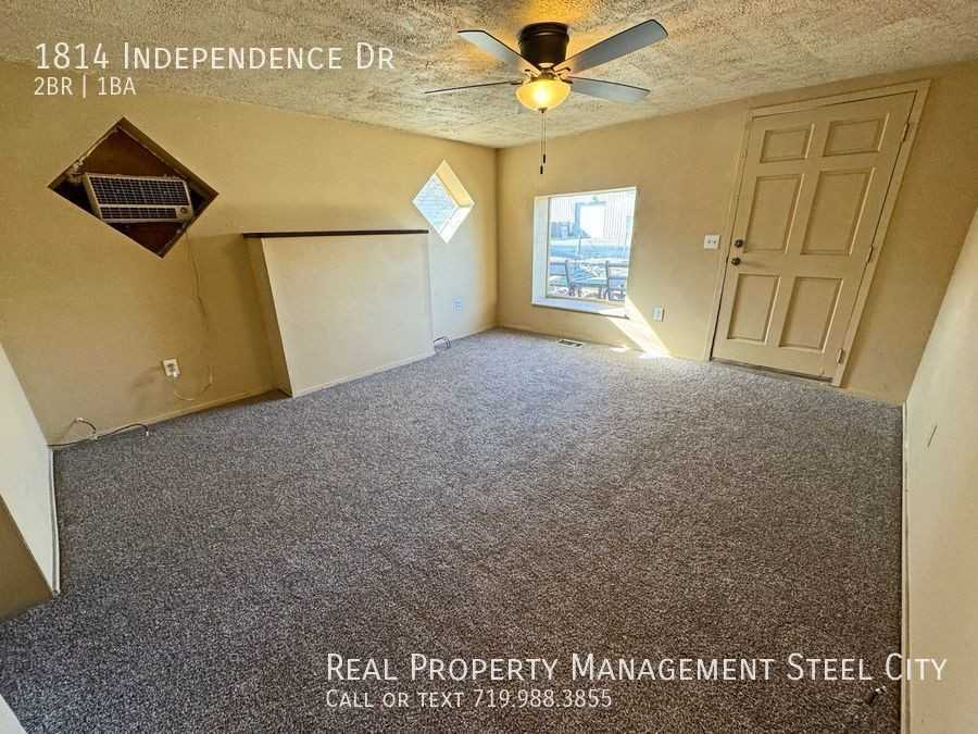 1814 Independence Dr - Photo 3 of 13