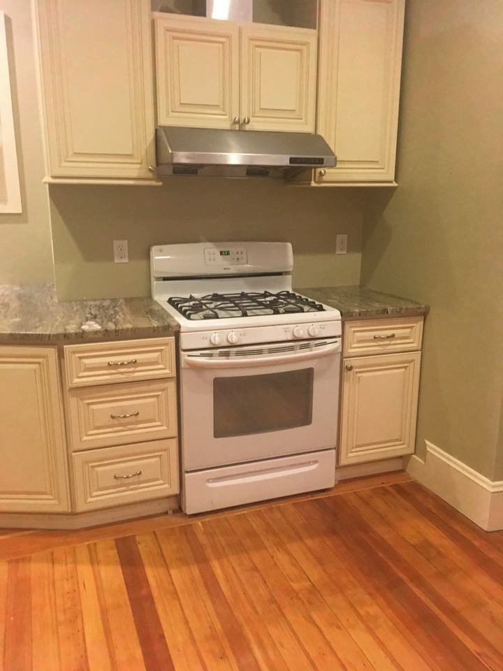 15 Englewood Ave #2 - Photo 3 of 15
