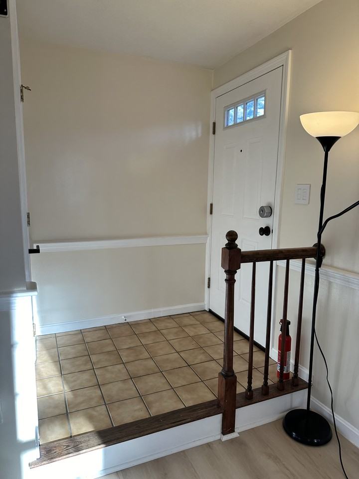 230 Wellman Ave - Photo 3 of 20