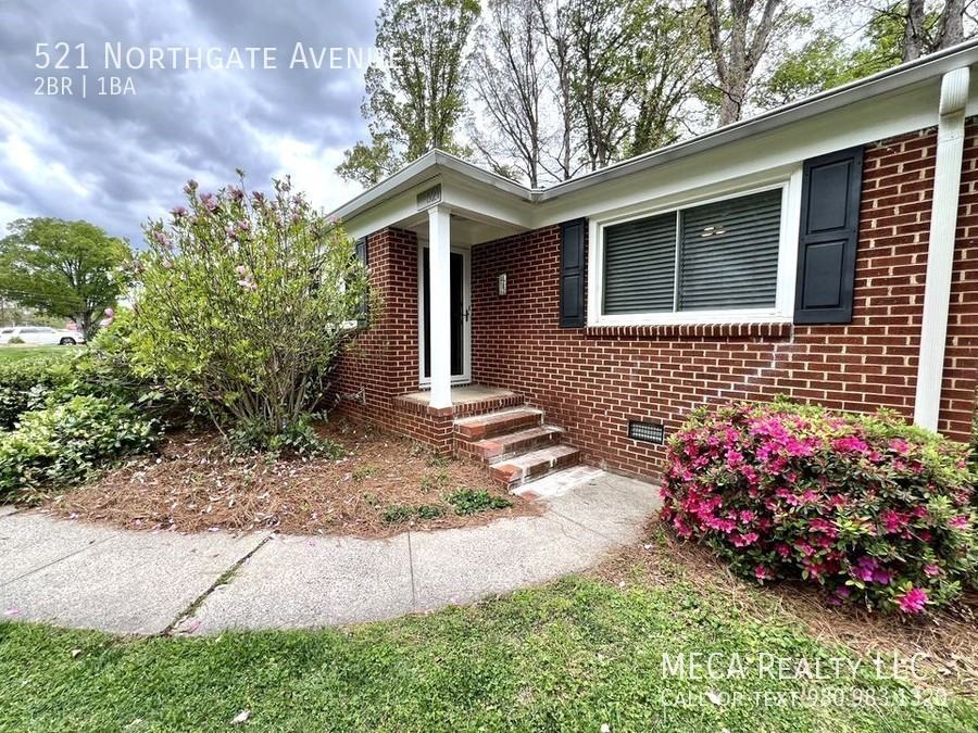 521 Northgate Ave - Photo 2 of 12