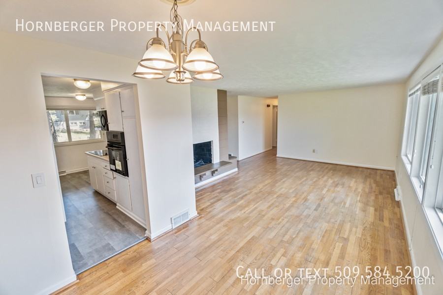 2111 W Houston Ave - Photo 3 of 22