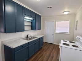 featured image of 307 Se Avondale Ave #307