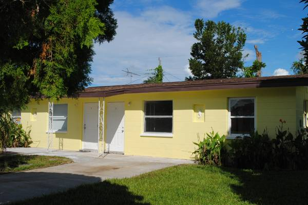 341 Granada Blvd - Photo 2 of 10