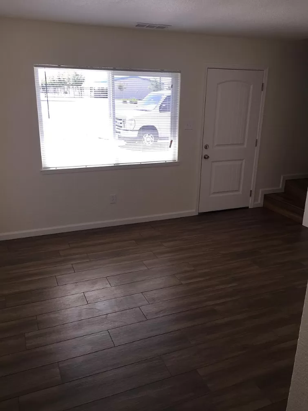 1812 N Tracy Blvd #3 - Photo 2 of 11