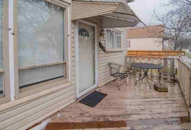 12724 Honore St - Photo 3 of 19